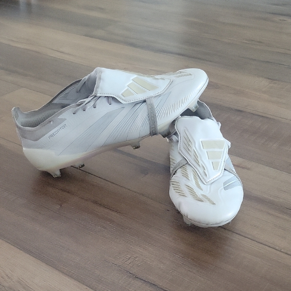 Adidas Predator Elite FG. Size 9'5.  Great Condition
